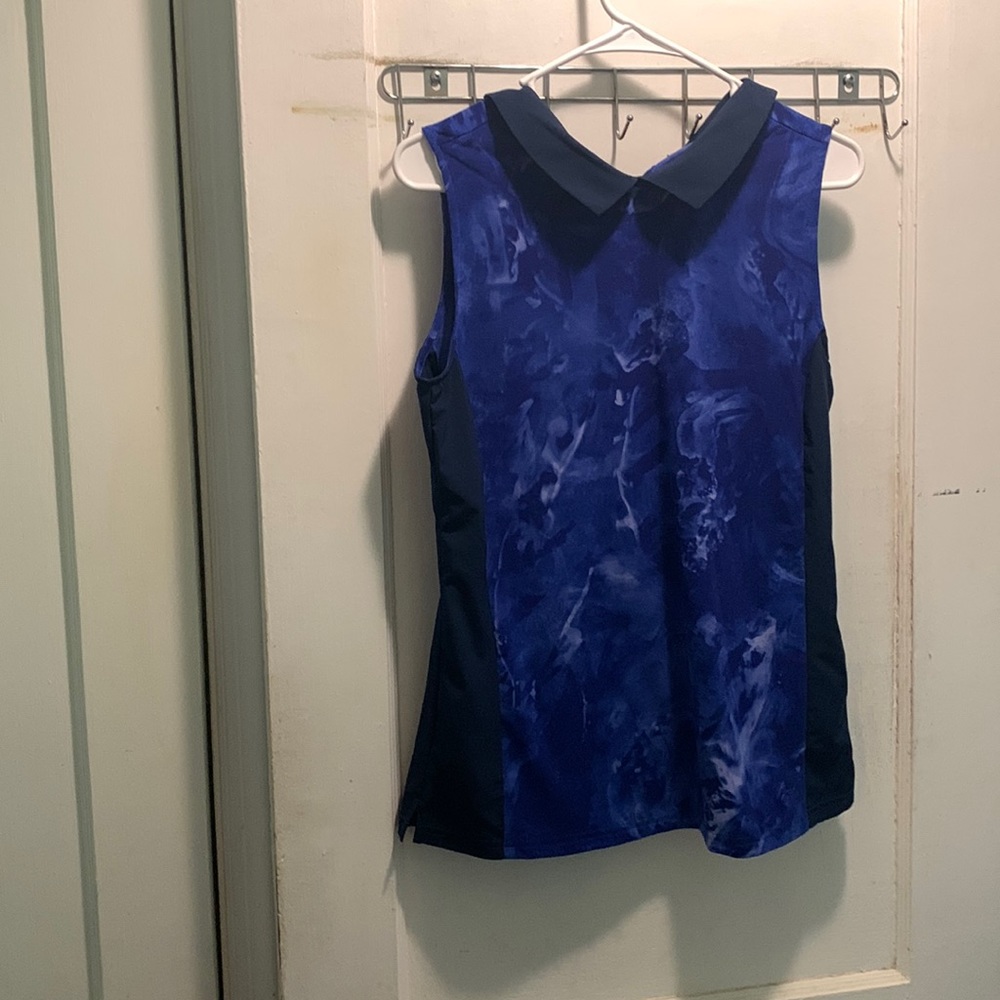 New NEVER worn under armor sports top